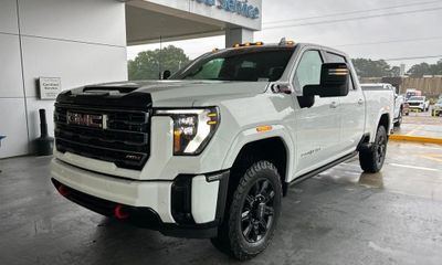 2026 GMC Sierra HD AT4