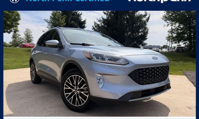 2022 Ford Escape SEL