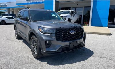 2025 Ford Explorer