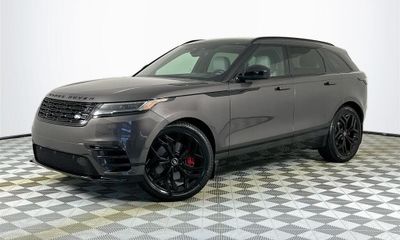 2024 Land Rover Range Velar P400 Dynamic SE