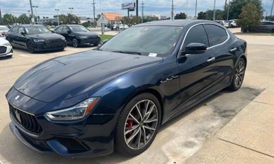 2023 Maserati Ghibli Modena