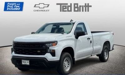 2023 Chevrolet Silverado LT