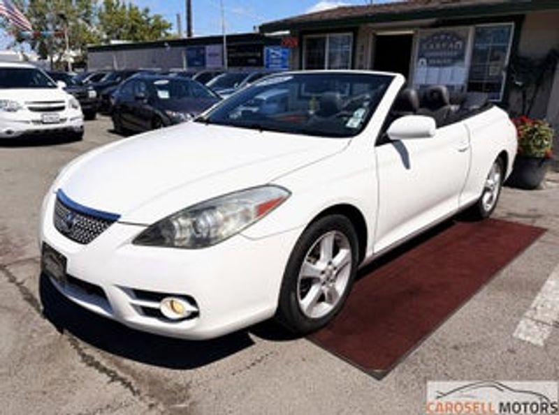2008 Toyota Camry Solara — a typically priced live listing