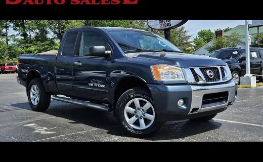 2014 Nissan Titan SV