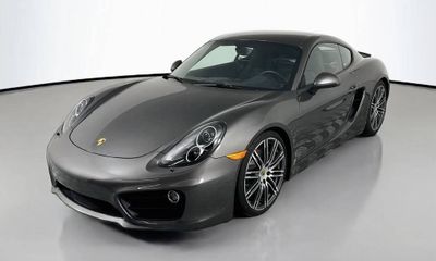 2015 Porsche Cayman S GTS