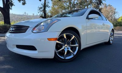 2003 Infiniti G35 Base