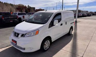 2021 Nissan NV200 SV