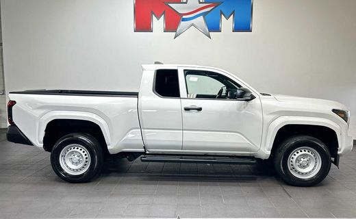2025 Toyota Tacoma SR Xtracab