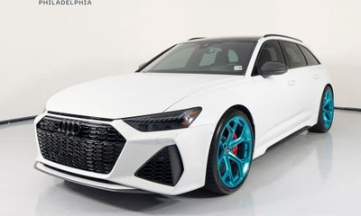2025 Audi RS 6 Avant Performance Quattro