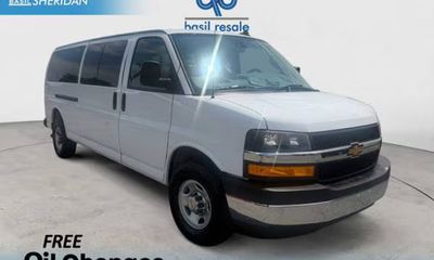 2025 Chevrolet Express LT EXT