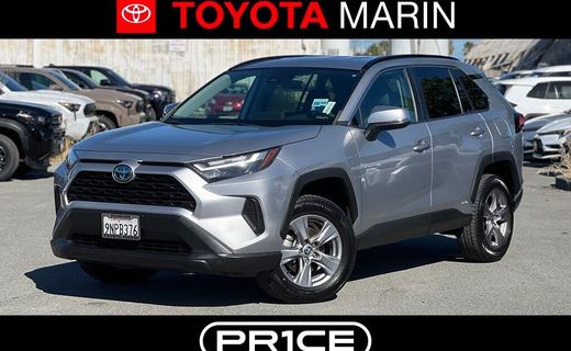 2022 Toyota RAV4 XLE