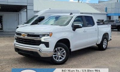2023 Chevrolet Silverado LT L