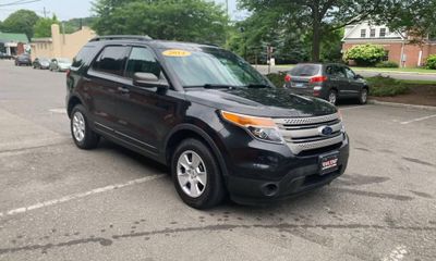 2014 Ford Explorer Base