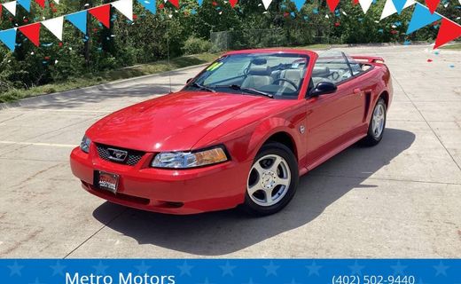 2004 Ford Mustang