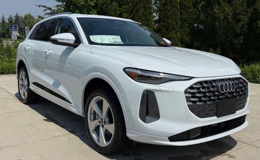 2026 Audi Q5 Quattro Premium Plus