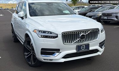 2025 Volvo XC90 Ultra Bright