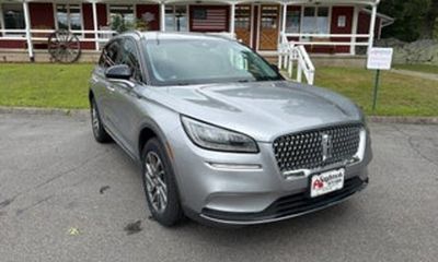2022 Lincoln Corsair Standard