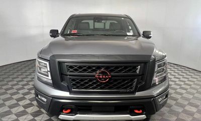 2024 Nissan Titan