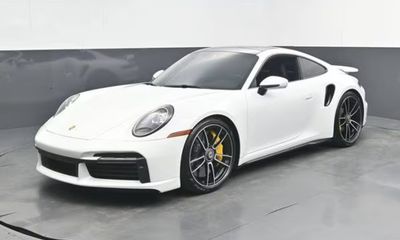 2021 Porsche 911 Turbo S