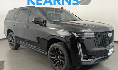 2023 Cadillac Escalade Sport Platinum