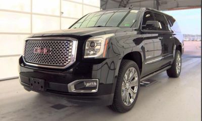 2016 GMC Yukon XL Denali
