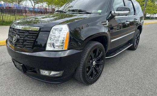 2010 Cadillac Escalade Luxury