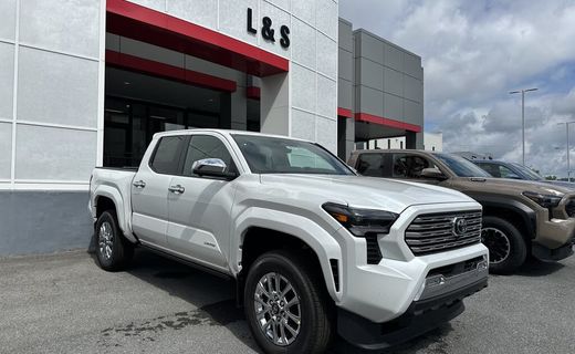 2026 Toyota Tacoma SR5