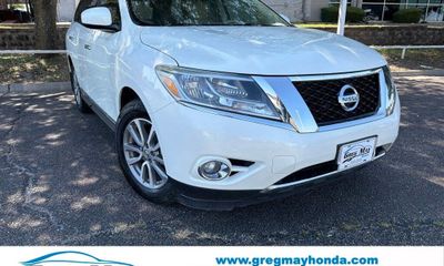 2015 Nissan Pathfinder S