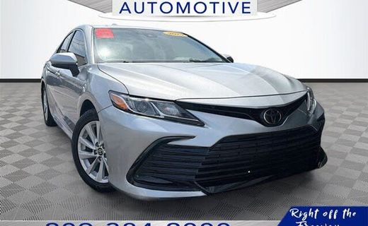 2024 Toyota Camry LE