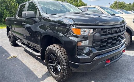 2026 Chevrolet Silverado Trail Boss Custom
