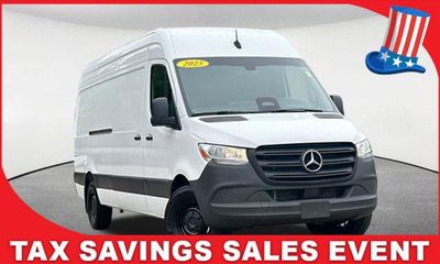 2025 Mercedes-Benz Sprinter 907