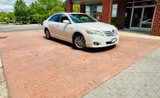 2010 Toyota Camry LE
