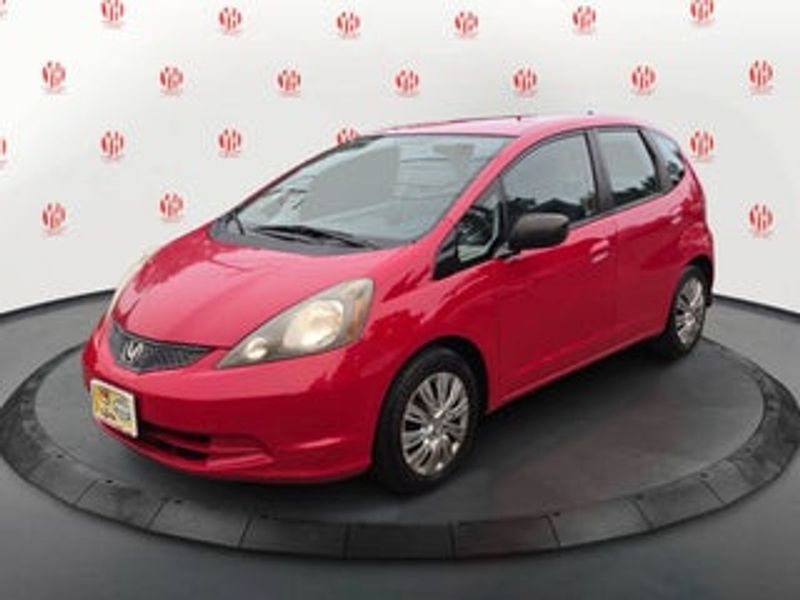 2009 Honda FIT — a typically priced live listing