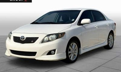 2010 Toyota Corolla Base 5SPEED MT