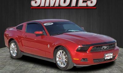 2010 Ford Mustang Base