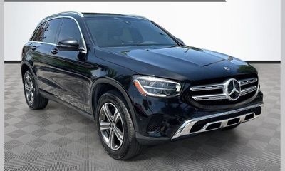 2021 Mercedes-Benz GLC-Class GLC300