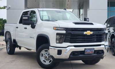 2024 Chevrolet Silverado HD Work Truck
