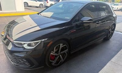 2024 Volkswagen Golf GTI SE
