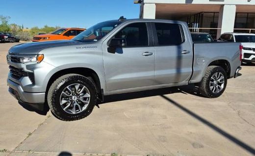 2024 Chevrolet Silverado RST