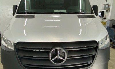 2025 Mercedes-Benz Sprinter 907 VS30
