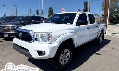 2013 Toyota Tacoma Delux