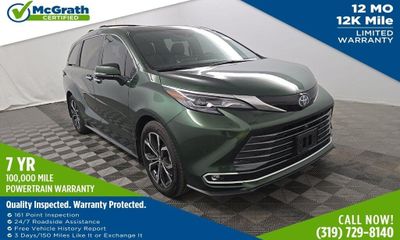2025 Toyota Sienna Platinum
