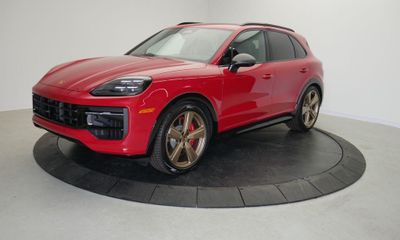 2026 Porsche Cayenne GTS