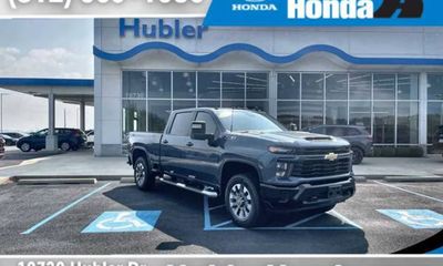 2024 Chevrolet Silverado HD Custom