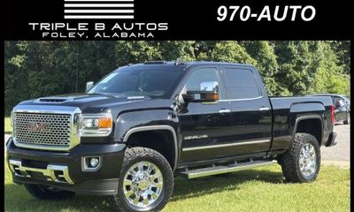 2017 GMC Sierra Denali