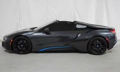 2019 BMW I8 Roadster