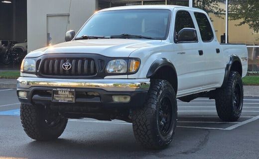 2002 Toyota Tacoma Deluxe
