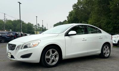 2013 Volvo S60 T5