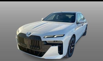 2024 BMW 740i