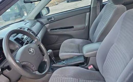 2006 Toyota Camry LE